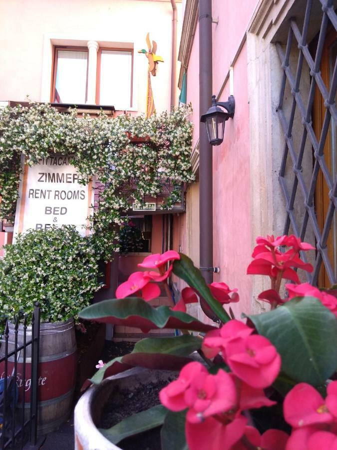 Borgoantico Affittacamere โซอาวี ภายนอก รูปภาพ